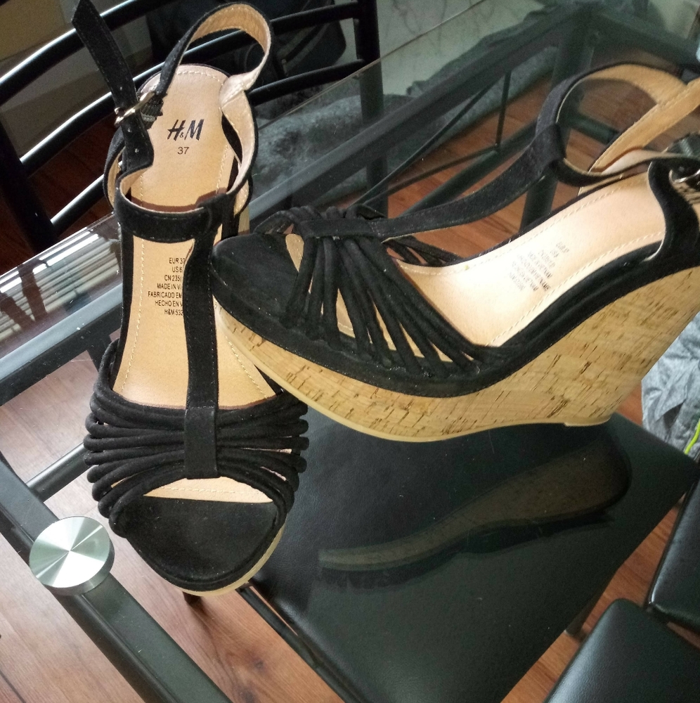 Women's H&M Sandals Size 6-7
